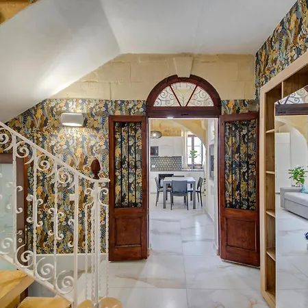 Holiday home Stunning Modern-traditional 3br Townhouse In Mosta