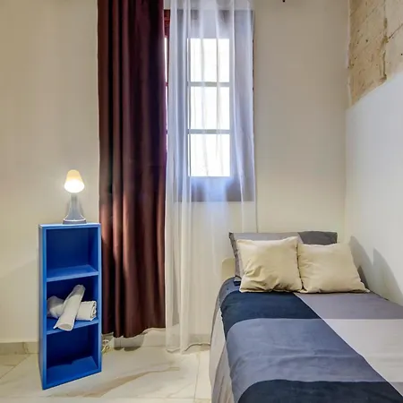 Holiday home Stunning Modern-traditional 3br Townhouse In Mosta