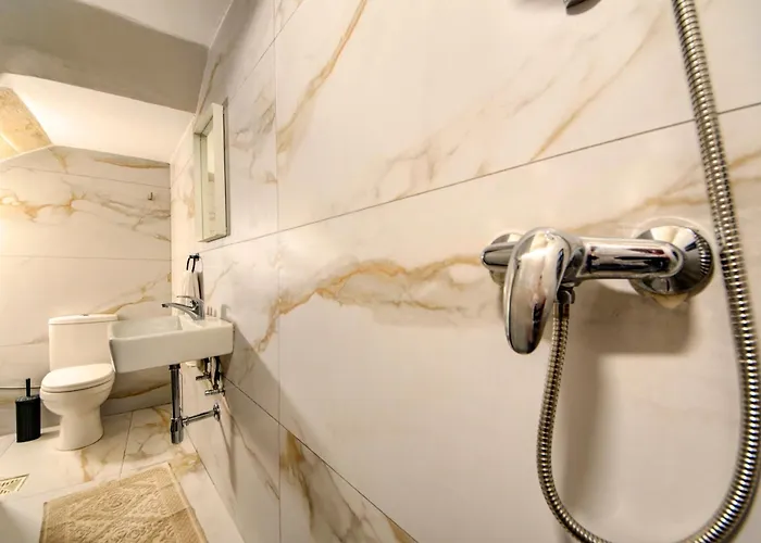 Case de vacanță Stunning Modern-traditional 3br Townhouse In *